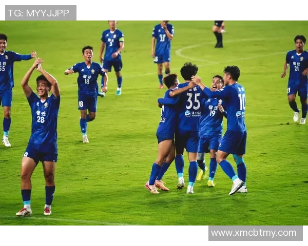 足球明星获得的丰厚奖励与荣誉背后的故事揭秘