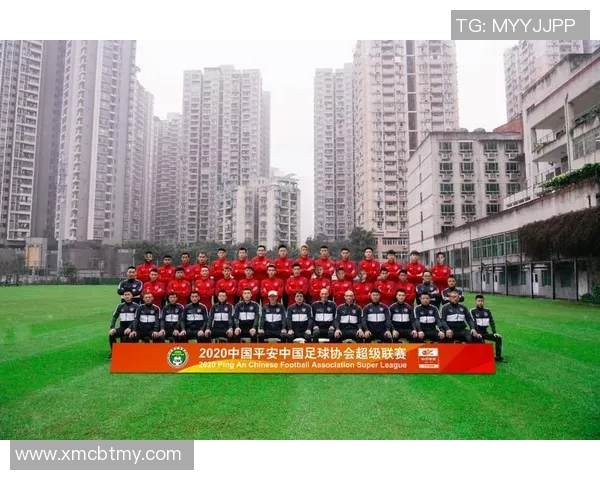 重庆足球队与北京足球队的速度对决赛后分析与总结